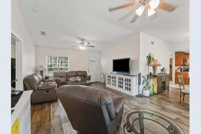 5104 Timberlan Street, Tampa, FL 33624 - Photo 7