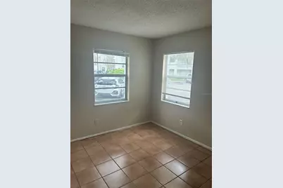 7193 E Bank Dr, Tampa, FL 33617 - Photo 13