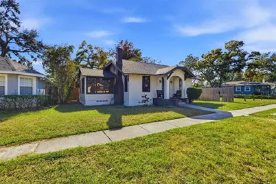 1326 13th Avenue S, Saint Petersburg, FL 33705 - Photo 3