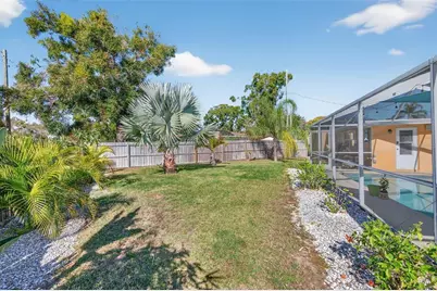 701 Charlotte Avenue, Tarpon Springs, FL 34689 - Photo 55
