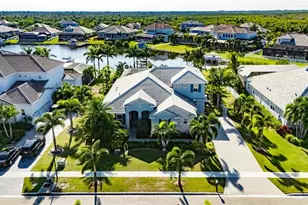 851 Manns Harbor Dr, Apollo Beach, FL 33572 - Photo 1