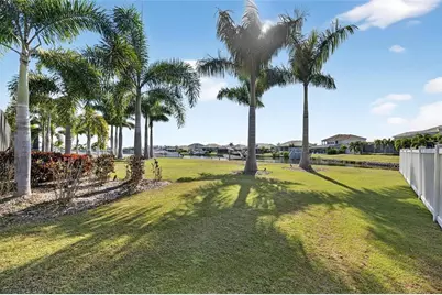 851 Manns Harbor Drive, Apollo Beach, FL 33572 - Photo 67