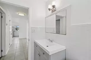 4601 Riverhills Dr, Tampa, FL 33617 - Photo 13