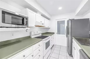 11343 87th Ave, Seminole, FL 33772 - Photo 9