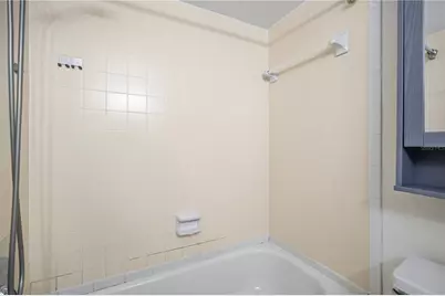 4521 W La Villa Lane, Tampa, FL 33611 - Photo 7