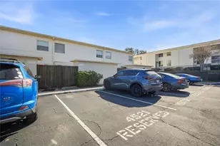 4521 W La Villa Ln, Tampa, FL 33611 - Photo 17