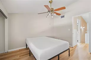 4521 W La Villa Ln, Tampa, FL 33611 - Photo 11