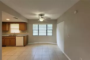 4965 Bobwhite Ct, Dade City, FL 33523 - Photo 5