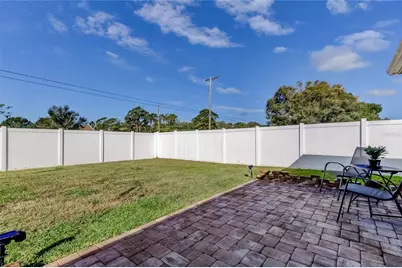 1905 Blue Stream Street, Ruskin, FL 33570 - Photo 37