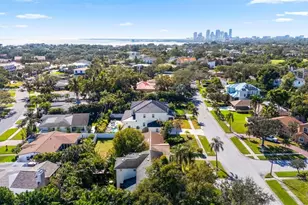 901 Eden Isle Blvd NE, Saint Petersburg, FL 33704 - Photo 25