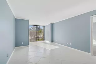 2051 Skimmer Ct W, Clearwater, FL 33762 - Photo 11