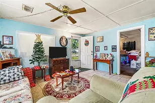 2518 Elm St, Seffner, FL 33584 - Photo 13