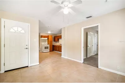 708 E Brawin Avenue, Tampa, FL 33612 - Photo 5