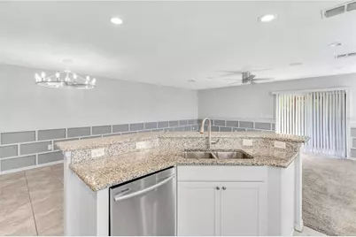 7215 Sterling Point Court, Gibsonton, FL 33534 - Photo 13