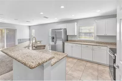 7215 Sterling Point Court, Gibsonton, FL 33534 - Photo 11