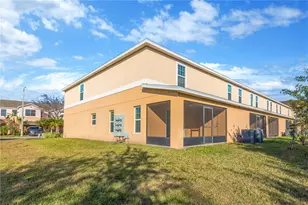 7215 Sterling Point Ct, Gibsonton, FL 33534 - Photo 49