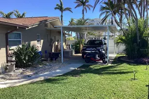 101 Madonna Blvd, Tierra Verde, FL 33715 - Photo 17