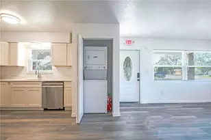 717 E Gulf Blvd, Indian Rocks Beach, FL 33785 - Photo 15