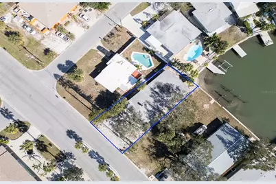 717 E Gulf Boulevard, Indian Rocks Beach, FL 33785 - Photo 17
