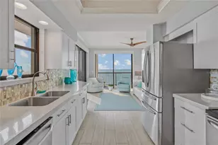1600 Gulf Blvd, Clearwater Beach, FL 33767 - Photo 9