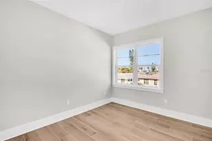 187 145th Ave E, Saint Petersburg, FL 33708 - Photo 27