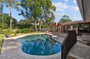 2943 Whisper Ln N, Clearwater, FL 33762 - Photo 45