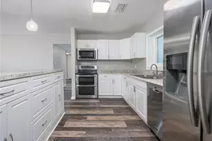 4721 W Iowa Ave, Tampa, FL 33616 - Photo 7