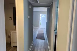 202 Bedford Trail, Sun City Center, FL 33573 - Photo 7