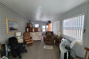 37139 Pepper Dr, Zephyrhills, FL 33541 - Photo 5