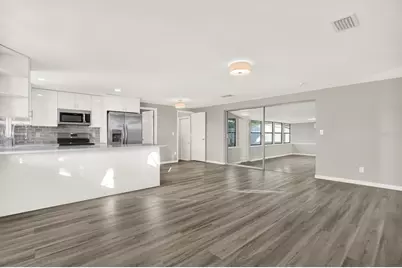 8391 76th Avenue, Seminole, FL 33777 - Photo 5