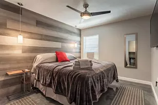 1235 22nd Ave S, Saint Petersburg, FL 33705 - Photo 9