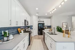 21462 Wistful Yearn Dr, Land O Lakes, FL 34637 - Photo 19