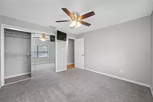 756 61st Ave NE, Saint Petersburg, FL 33703 - Photo 29