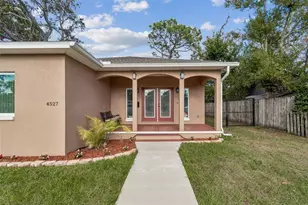 4527 Haines Rd N, Saint Petersburg, FL 33714 - Photo 9