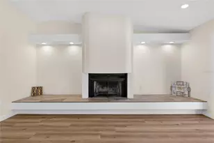 511 Sportsman Park Dr, Seffner, FL 33584 - Photo 47