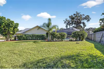 511 Sportsman Park Drive, Seffner, FL 33584 - Photo 13