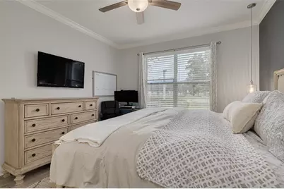 9308 Huntington Park Way, Tampa, FL 33647 - Photo 15