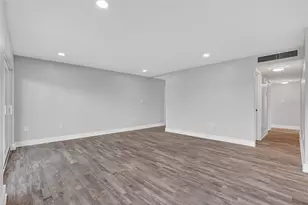 1401 Gulf Blvd, Clearwater, FL 33767 - Photo 7