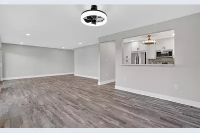 1401 Gulf Boulevard #102, Clearwater, FL 33767 - Photo 9