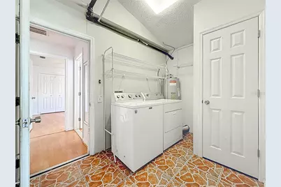 1926 29th Avenue N, Saint Petersburg, FL 33713 - Photo 27