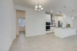 411 Sandsend Ct, Apollo Beach, FL 33572 - Photo 11