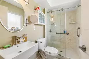 1399 Embassy Dr, Clearwater, FL 33764 - Photo 43