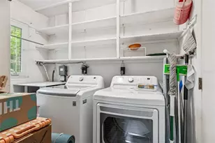 1399 Embassy Dr, Clearwater, FL 33764 - Photo 41