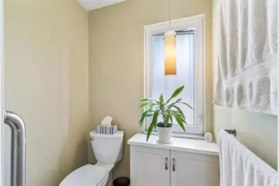 1399 Embassy Drive, Clearwater, FL 33764 - Photo 37