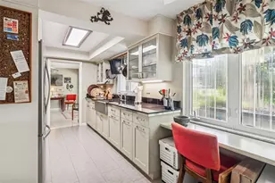 1399 Embassy Dr, Clearwater, FL 33764 - Photo 19