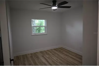 8609 Driftwood Drive, Tampa, FL 33615 - Photo 15