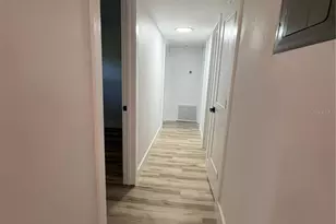 8609 Driftwood Dr, Tampa, FL 33615 - Photo 35