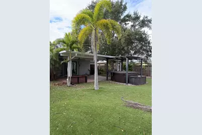 9045 3rd St N, Saint Petersburg, FL 33702 - Photo 19