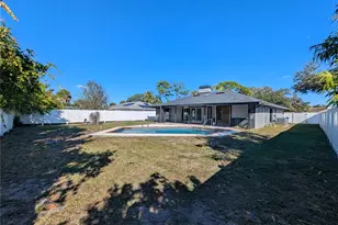 1329 Pine Needle Rd, Venice, FL 34285 - Photo 29