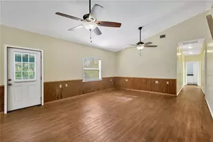 2804 Holloway Rd, Plant City, FL 33567 - Photo 11